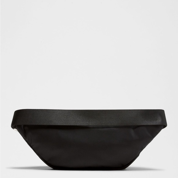 lululemon athletica Black Belt Bag - Picture 4 of 7